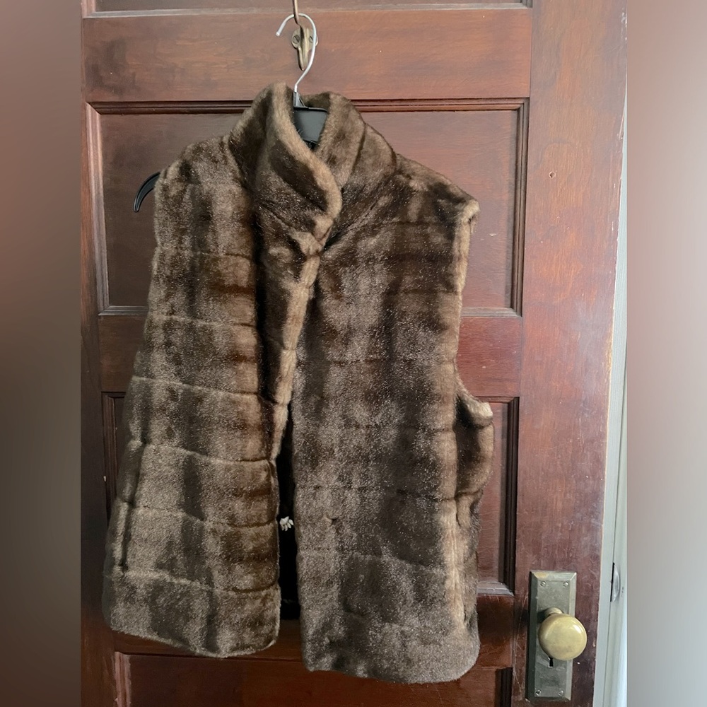 Faux fur vest - French brand